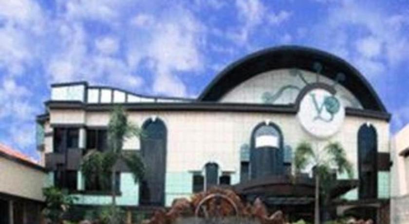 V3 Hotel Surabaya Exterior photo